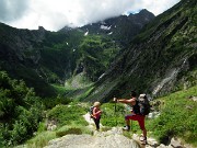 33 Valle del Salto con Pizzo Tendina e Diavolo coperto da nebbie